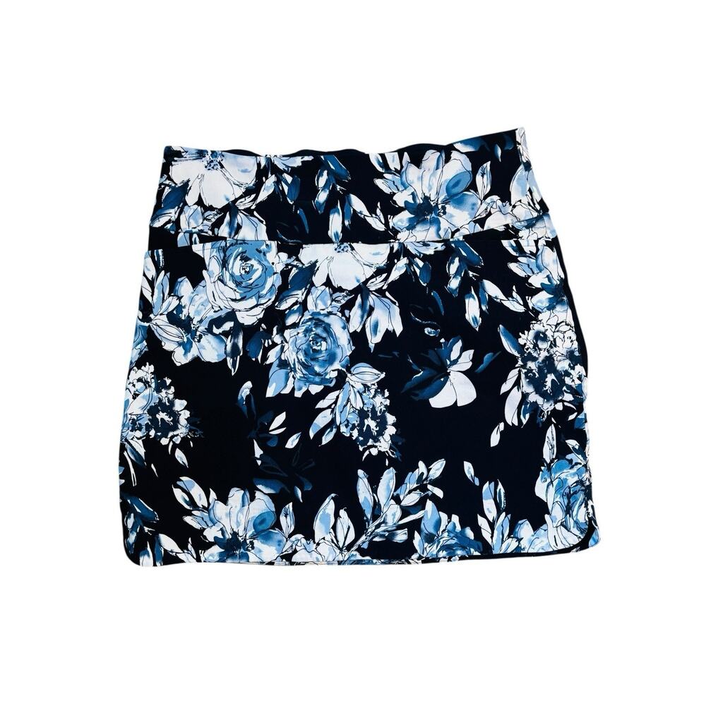 S.C. & Co. Navy Floral Tummy Control Skort Size Large EUC - Picture 3 of 8